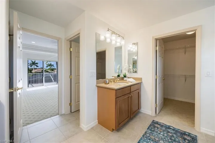 14630  Fern Lake  CT, Naples, FL 34114