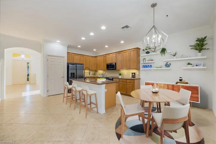 14630  Fern Lake  CT, Naples, FL 34114