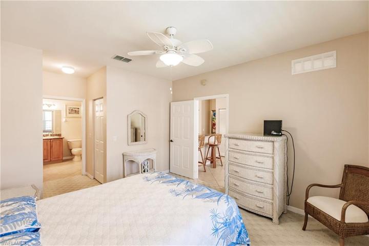 1872  Concordia Lake  CIR, Cape Coral, FL 33909
