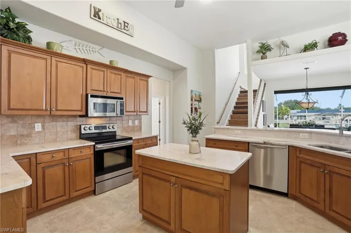 5267 Tiffany Ct, Cape Coral, Florida 33904