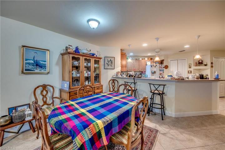 Dining room/ Livingroom combo