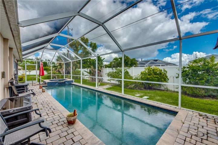 1411-1413 SE 1st  PL, CAPE CORAL, FL 33990
