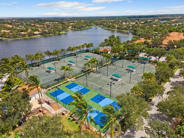 4546 Ossabaw WAY, NAPLES FL 34119