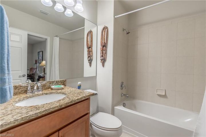 8290 Josefa WAY, NAPLES FL 34114