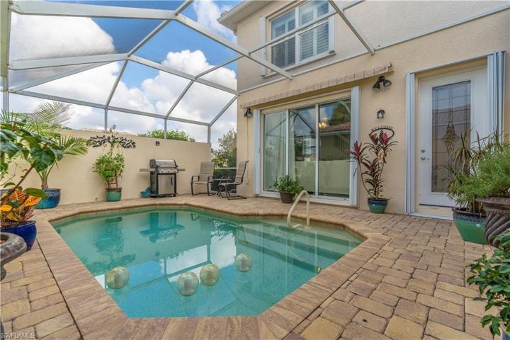 8290 Josefa WAY, NAPLES FL 34114