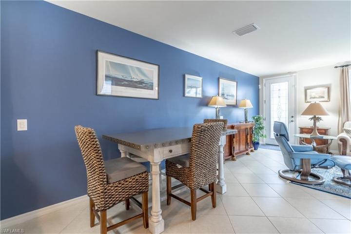 8290 Josefa WAY, NAPLES FL 34114