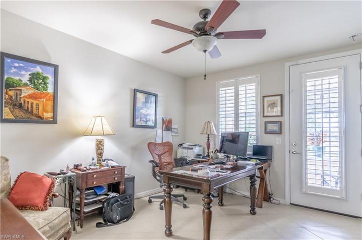 8290 Josefa WAY, NAPLES FL 34114