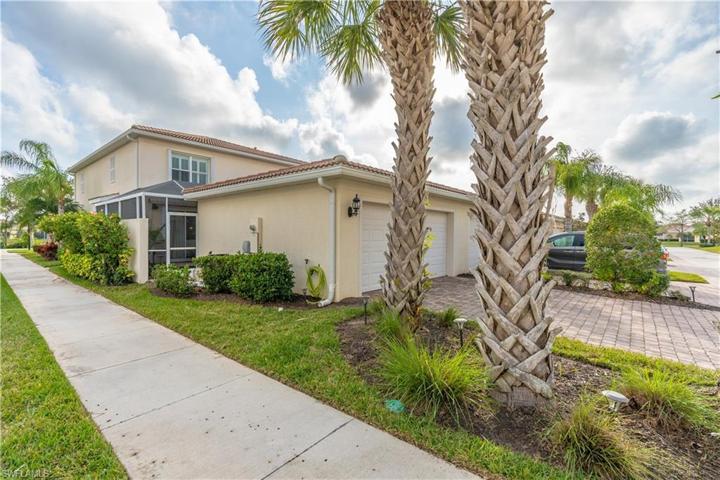 8290 Josefa WAY, NAPLES FL 34114