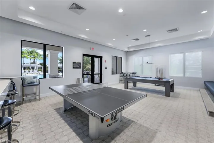 4122  Aspen Chase  DR, Naples, FL 34119