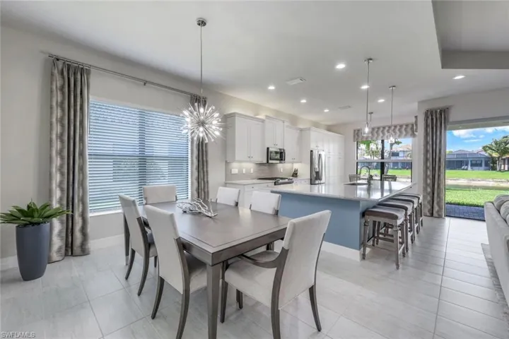 4122  Aspen Chase  DR, Naples, FL 34119