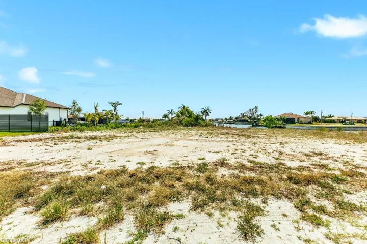 931 Old Burnt Store Rd N, Cape Coral, Florida 33993