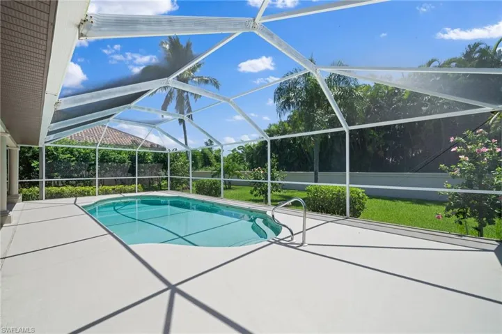 Screened Pool