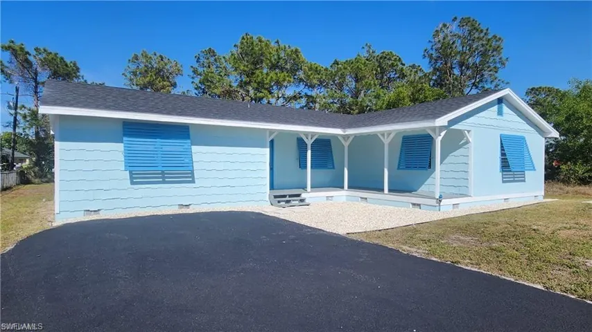 4112 2nd St W, Lehigh Acres, Florida 33971