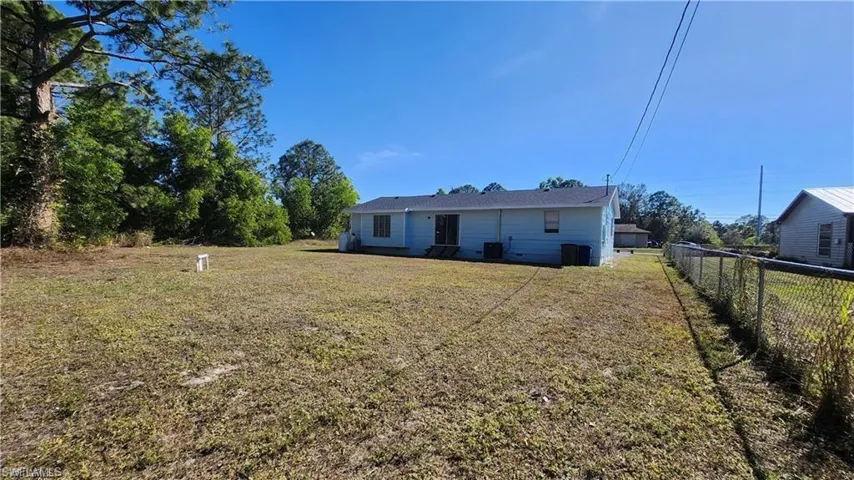 4112 2nd St W, Lehigh Acres, Florida 33971