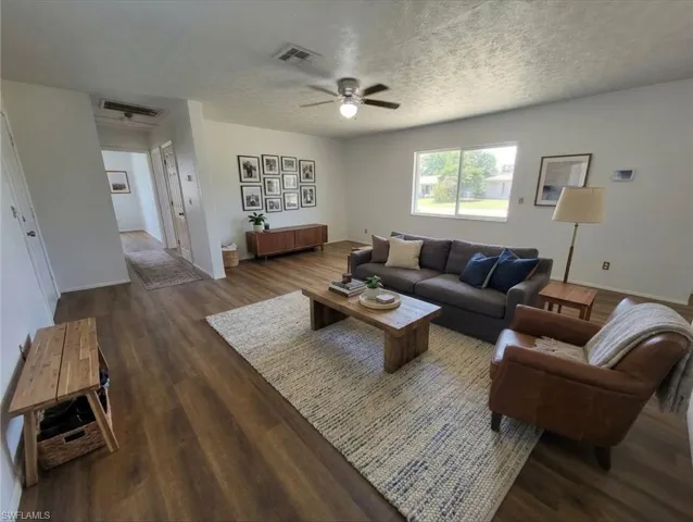 Huge Living room