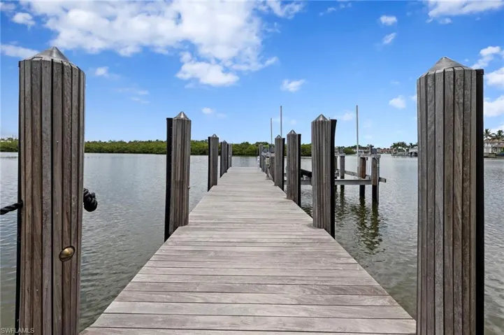 3675 Gordon Dr, Naples, Florida 34102
