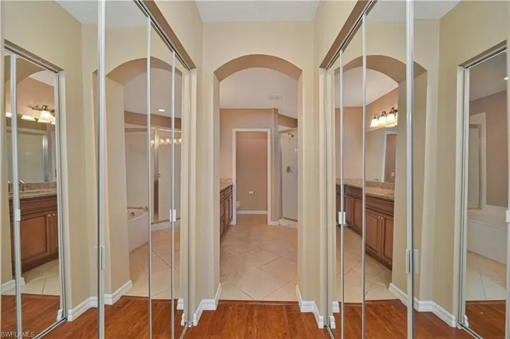 9797 Roundstone Cir, Fort Myers, Florida 33967