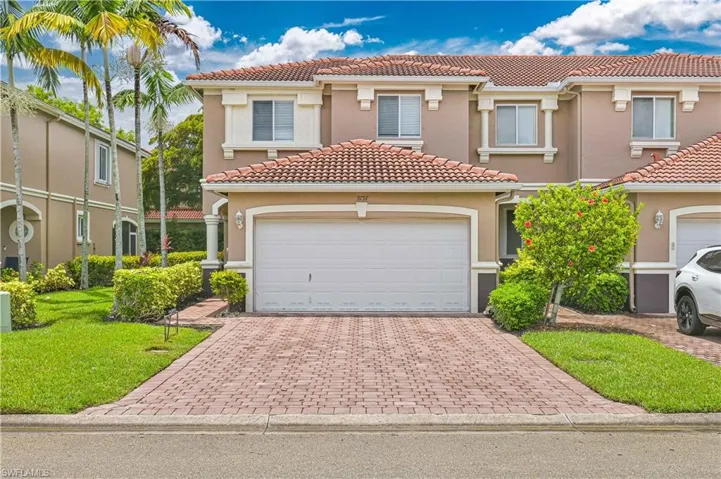 9797 Roundstone Cir, Fort Myers, Florida 33967