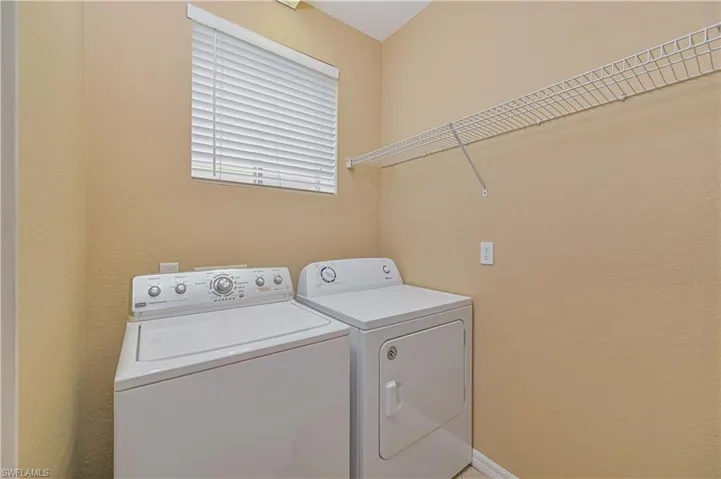 9797 Roundstone Cir, Fort Myers, Florida 33967