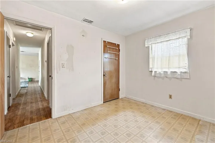 803 Perry Ave, Lehigh Acres, Florida 33936