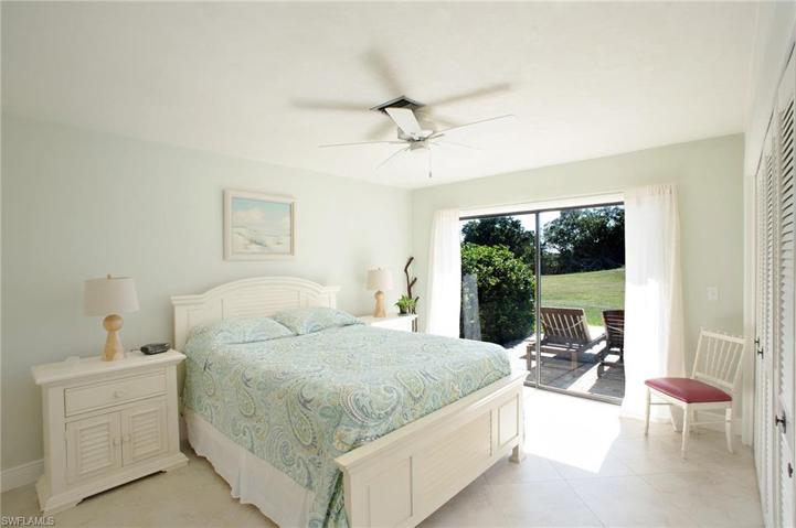 190  Round Key  CIR, Naples, FL 34112