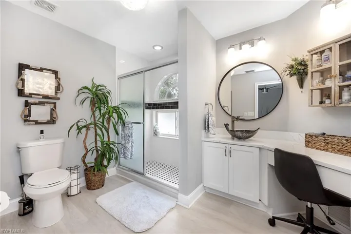 2550 Citrus Lake Dr W201, Naples, Florida 34109