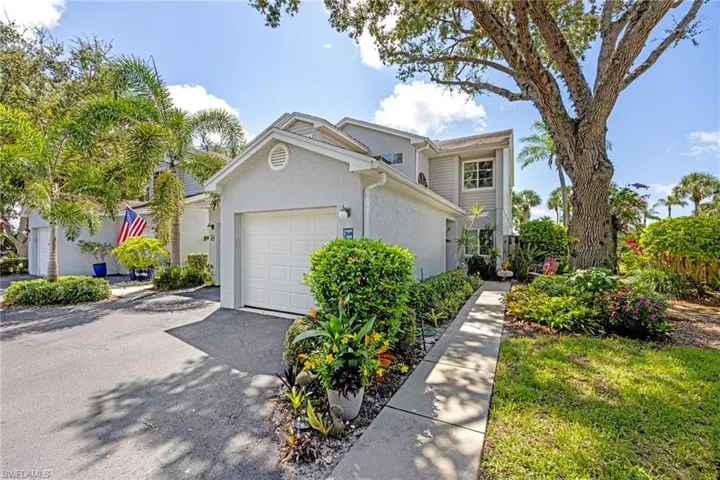 2550 Citrus Lake Dr W201, Naples, Florida 34109