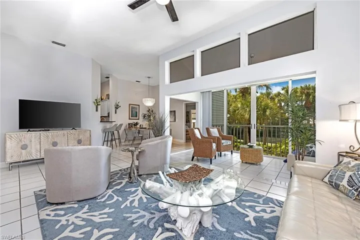 2550 Citrus Lake Dr W201, Naples, Florida 34109