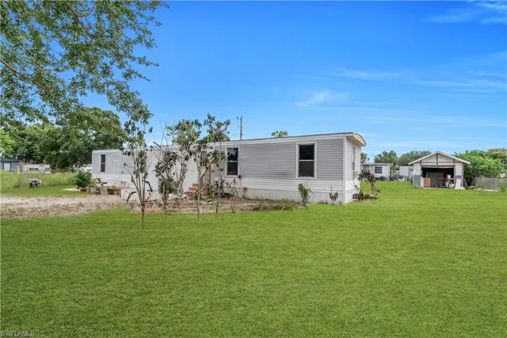 8106  Penny  DR, North Fort Myers, FL 33917