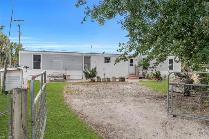 8106  Penny  DR, North Fort Myers, FL 33917