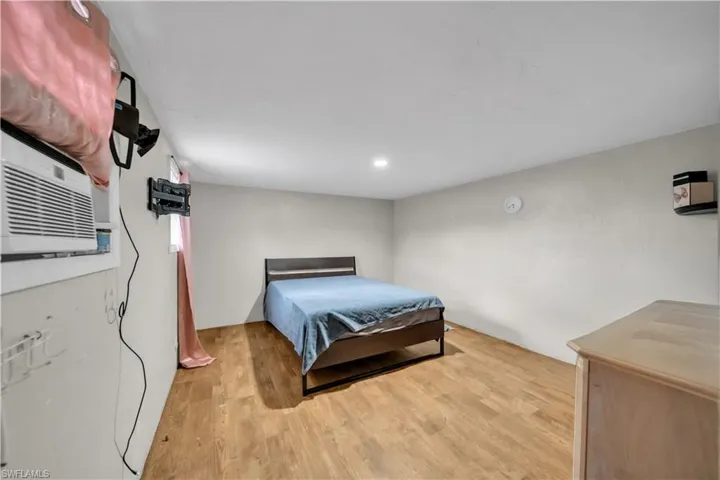 8106  Penny  DR, North Fort Myers, FL 33917
