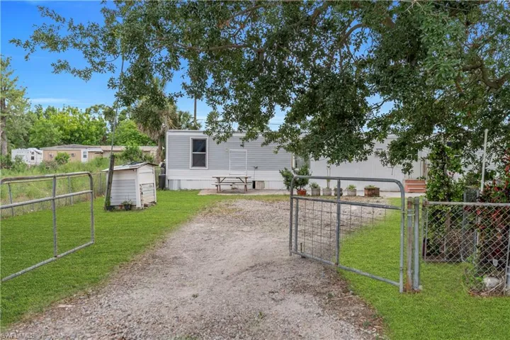 8106  Penny  DR, North Fort Myers, FL 33917