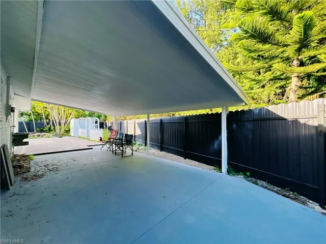 48 W North Shore Ave, North Fort Myers, Florida 33903