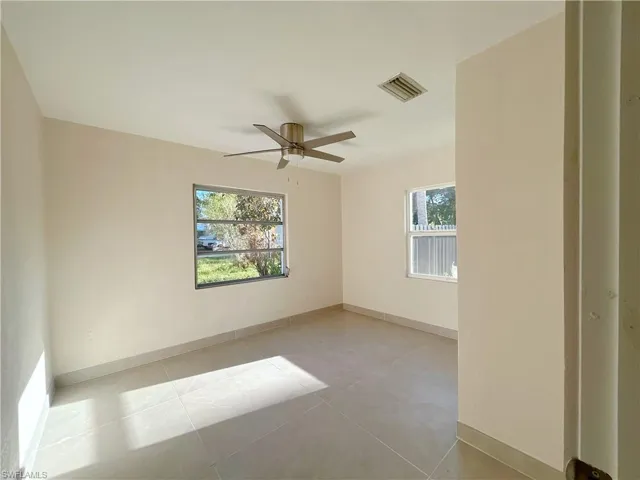 48 W North Shore Ave, North Fort Myers, Florida 33903