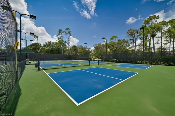 Tennis