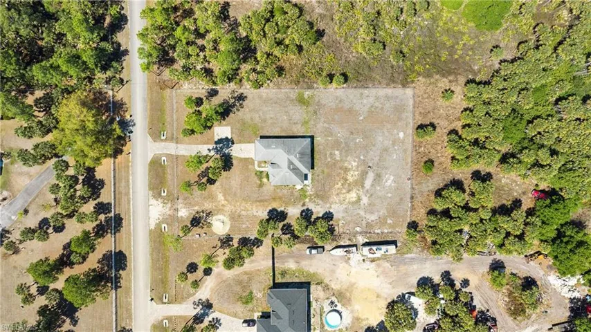 2685  20th SE AVE, Naples, FL 34117