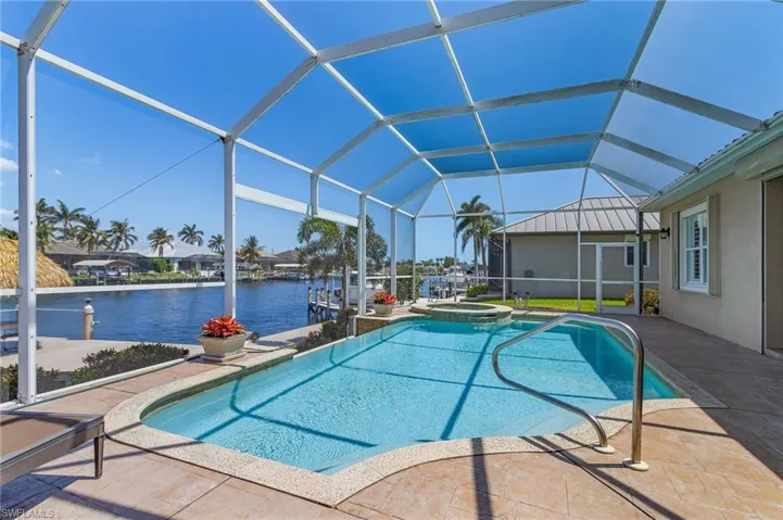 Pool and spa are heated and operable with wifi connection.