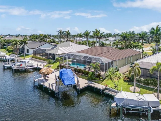 Yes, this is YOUR piece of paradise!BOAT NOT INCLUDED