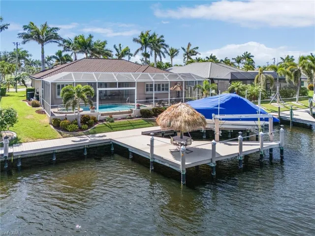 TIKI Hut and large composite pier to lounge, fish, entertain on. BOAT NOT INCLUDED
