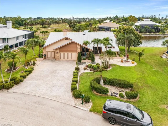 7747  Grande Pine  RD, Bokeelia, FL 33922