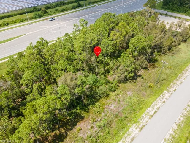 2810  Meadow  RD, Lehigh Acres, FL 33974