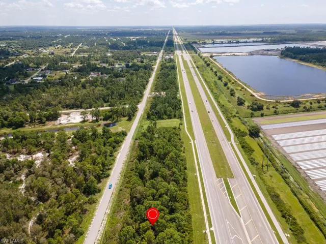 2810  Meadow  RD, Lehigh Acres, FL 33974