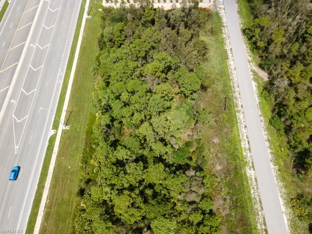 2810  Meadow  RD, Lehigh Acres, FL 33974