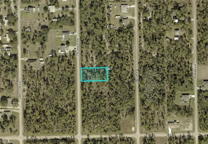 2308  Columbus  AVE, Alva, FL 33920