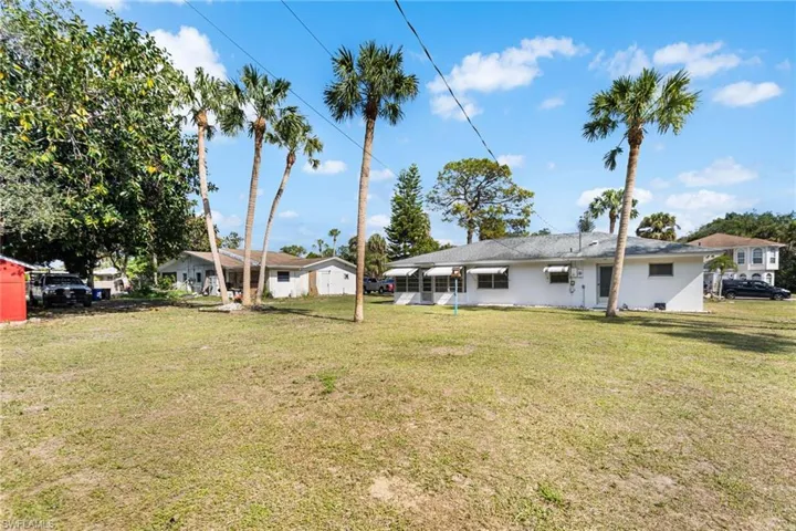 View of yard featuring a carport