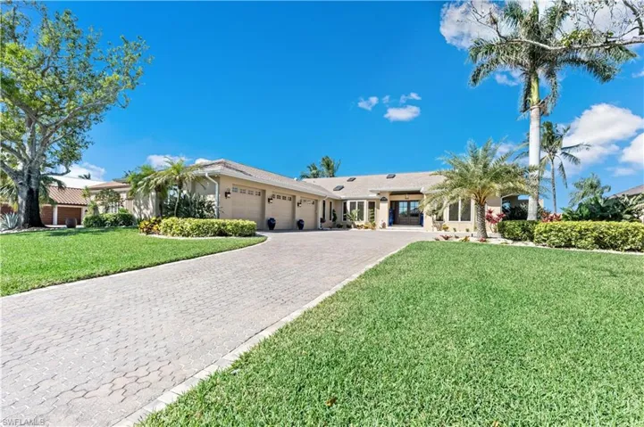 16726  Panther Paw  CT, Fort Myers, FL 33908