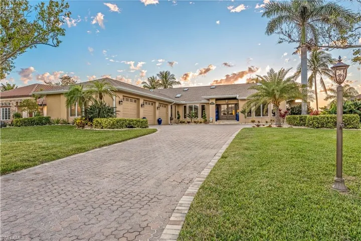 16726  Panther Paw  CT, Fort Myers, FL 33908