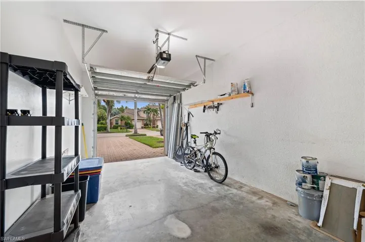 14105 Winchester Ct 504, Naples, Florida 34114