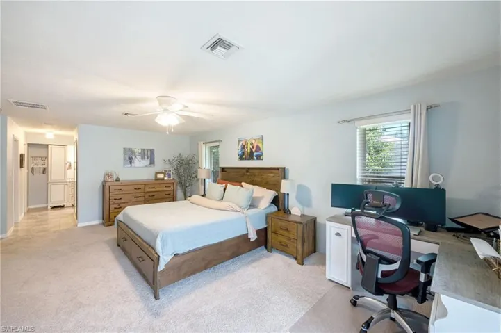 216 Willoughby Dr, Naples, Florida 34110