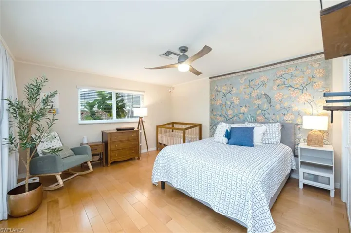 216 Willoughby Dr, Naples, Florida 34110